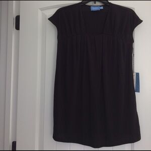 Simply Vera Vera Wang Top Women's Size XS Black‎ Cap Short Sleeves Pleated NWT